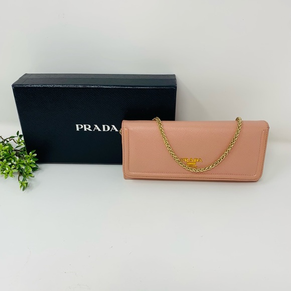 Prada Wallet - Picture 2 of 15